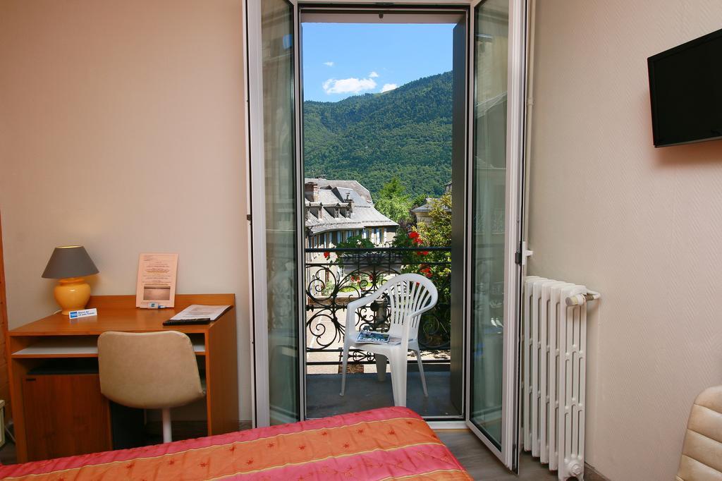 Hotel Panoramic Bagneres-de-Luchon Exterior photo