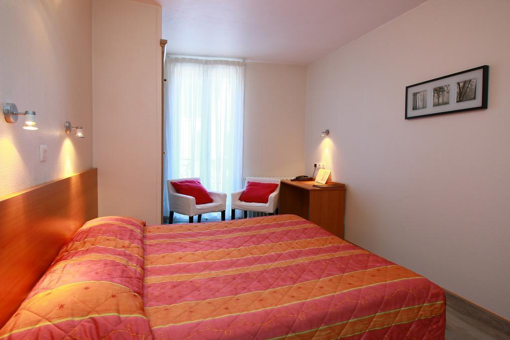 Hotel Panoramic Bagneres-de-Luchon Exterior photo