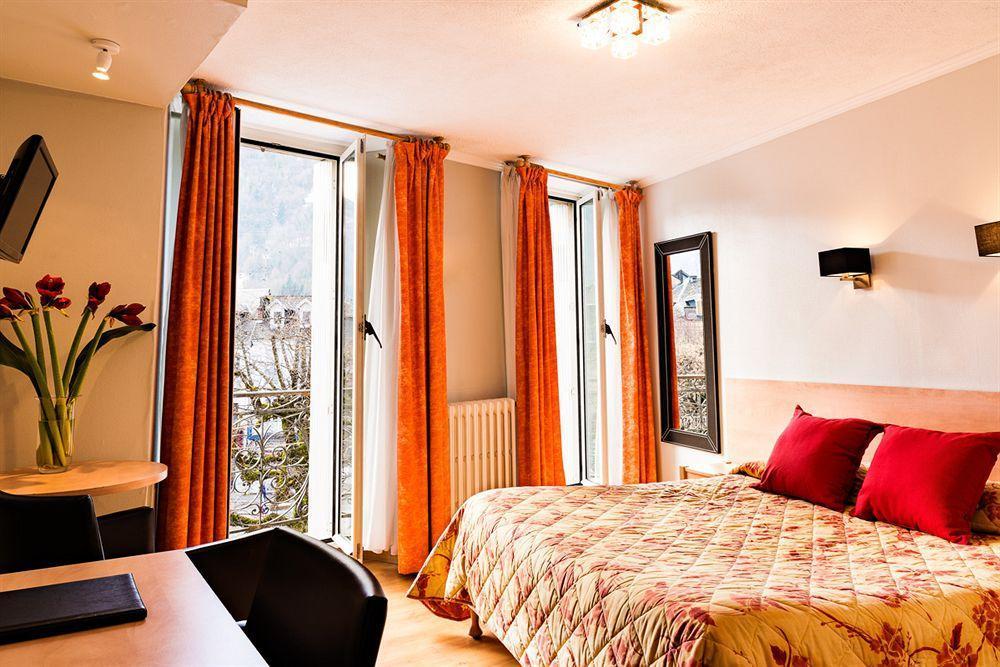Hotel Panoramic Bagneres-de-Luchon Exterior photo