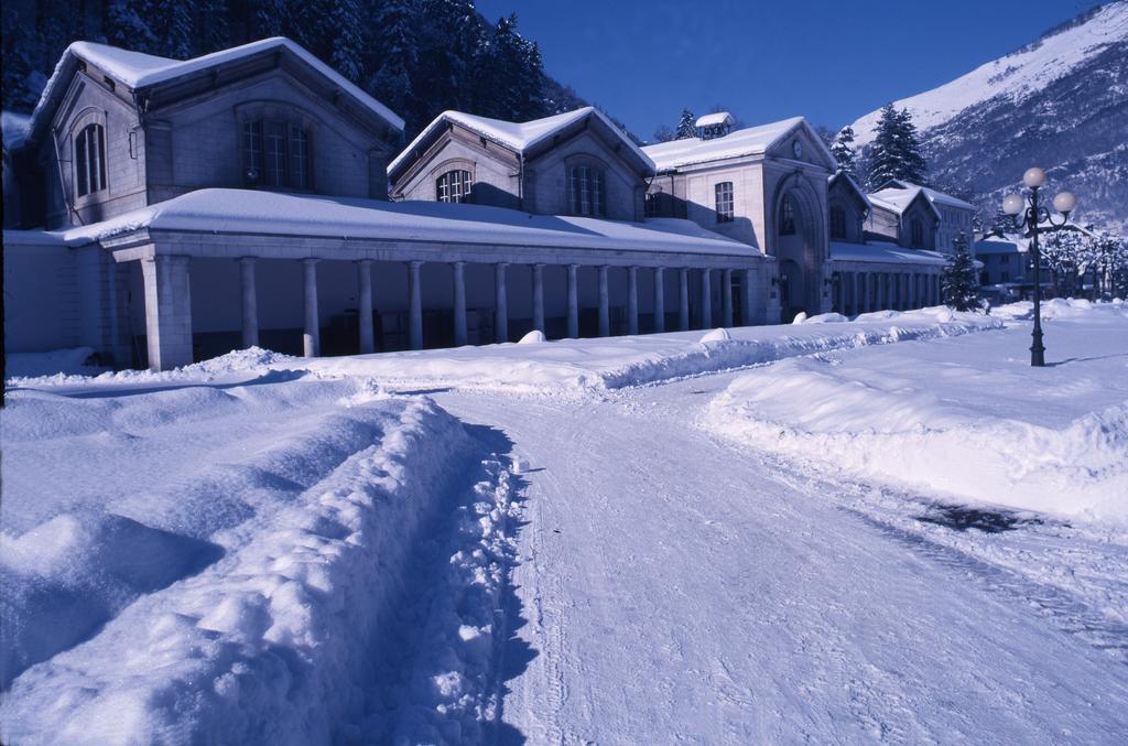 Hotel Panoramic Bagneres-de-Luchon Exterior photo